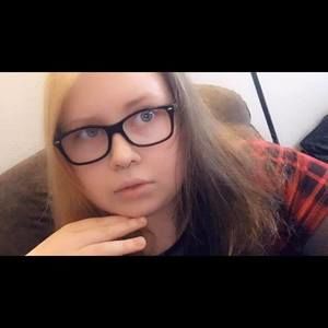 Meet your Posher, Danelle